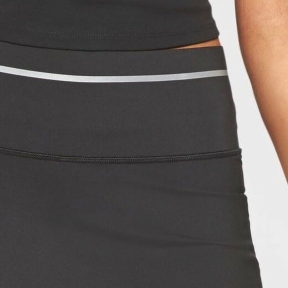 NWT Athleta Sonic Skirt (Fair Trade) - Picture 2 of 5